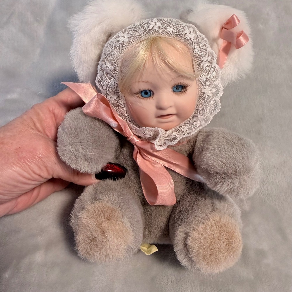Vintage Cuddle Wit Porcelain Face Plush Bear Doll Gray Pink 9" Stuffed Animal